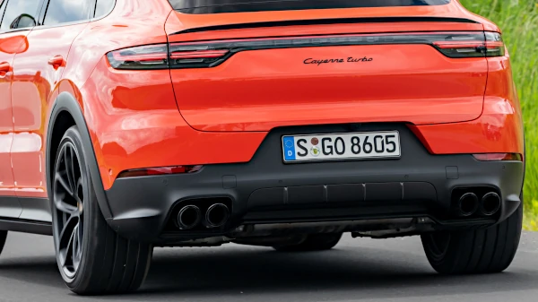 stock exhaust porshe cayenne turbo coupe 536